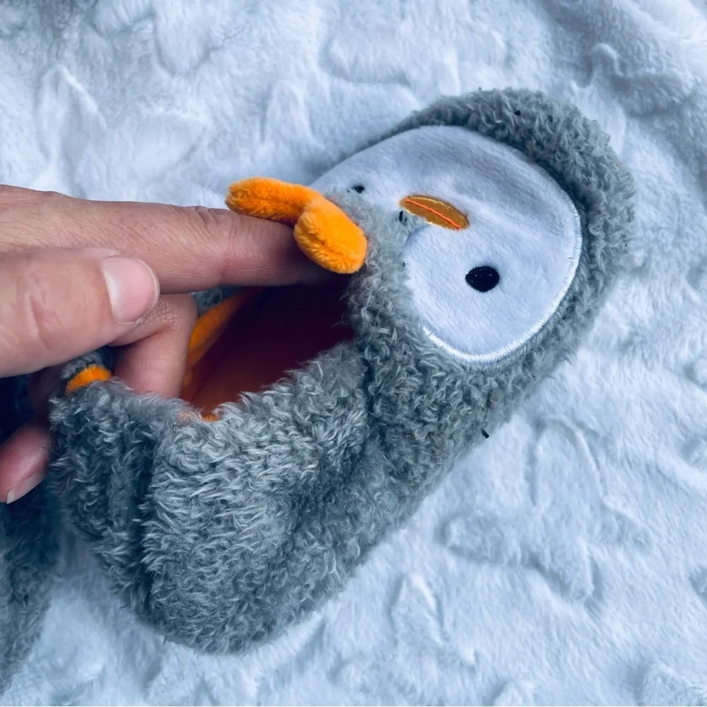 Lot of 2 Kids Penguin Sleepers 🐧❄️one Kids 9/10 and one Youth 3/4